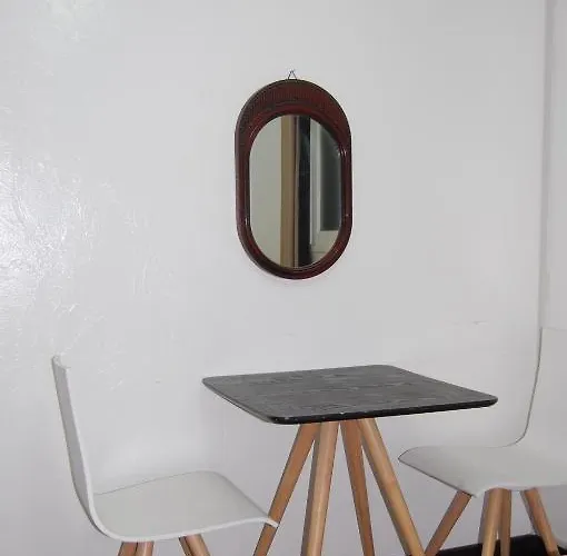 Guest house Jk House *